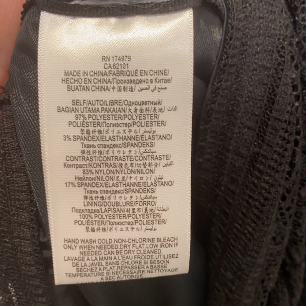Women’s dress - Picture 5 of 5